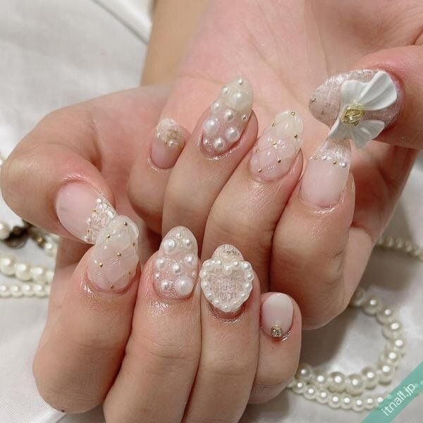 Fionaが投稿したネイルデザイン [photoid:I0122943] via Itnail Design (745981)