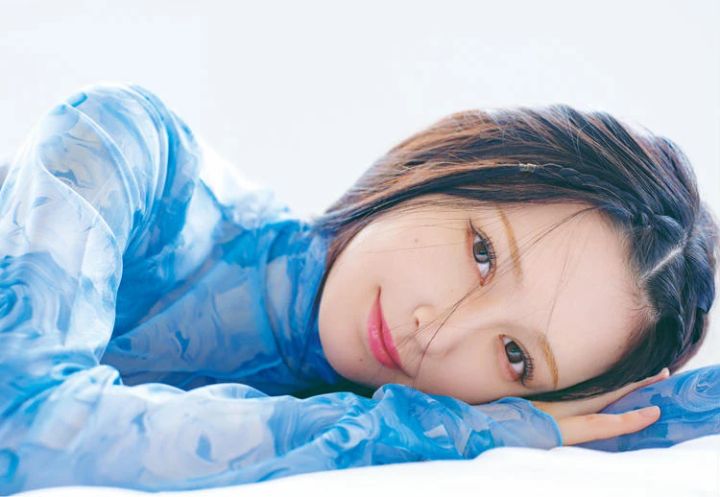 【細眉の書き方④】細眉がポイントのギャルメイク