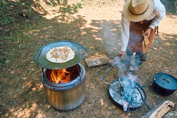 上級キャンパーが焚き火のやり方をやさしく解説！焚き火とソロストーブの手順のコツとは？
