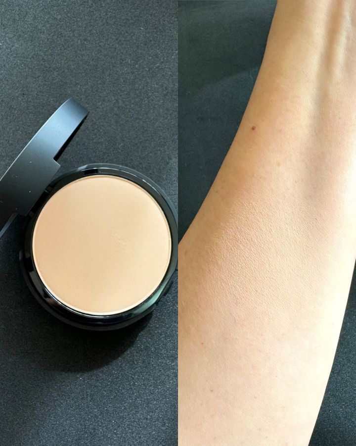 ベアプロ 24HR パウダーファンデーション（全7色）