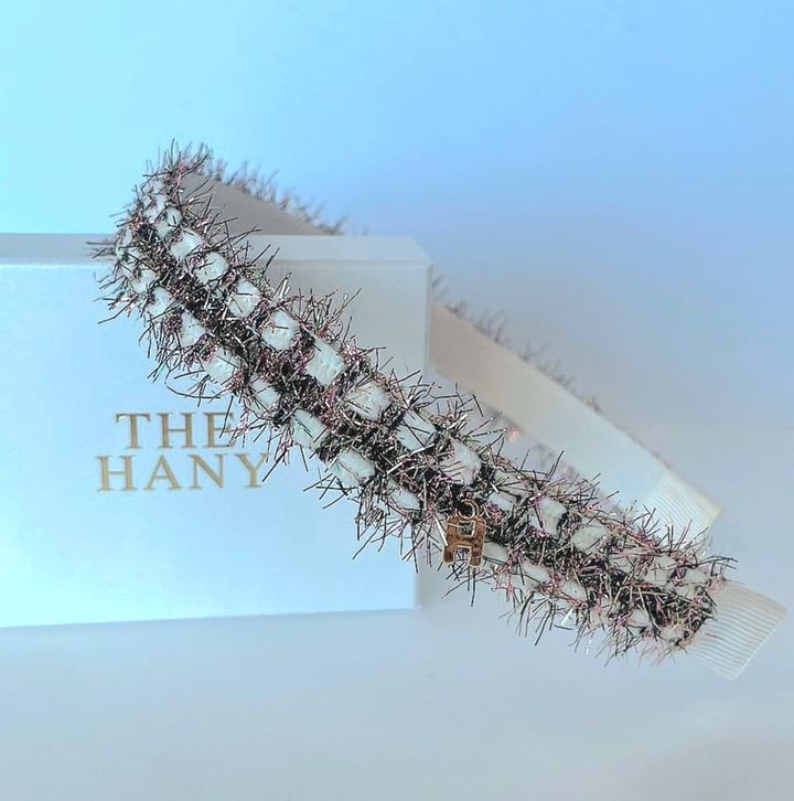 THE HANY Bijouxのラメツイードカチューシャ