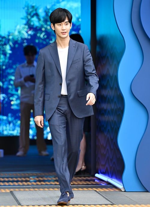 キム・スヒョン