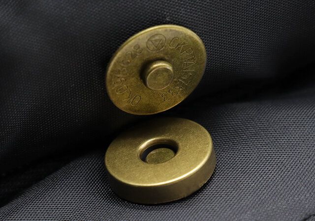 宝島社 ムック本 ÉPINE PARIS QUILTING BAG BOOK BLACK 付録 黒キルティングバッグ マグネットボタン