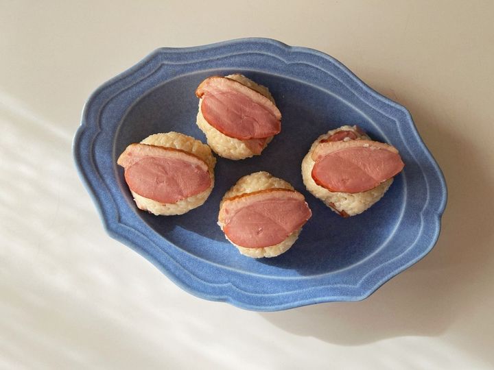 【絶品おにぎり】合鴨チーズのスモーキーパリおにぎり【渡辺友美子のパリおにぎりのレシピ vol.7 〜レシピで旅するヨーロッパ〜】