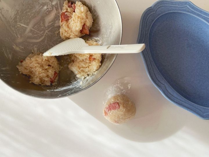 【絶品おにぎり】合鴨チーズのスモーキーパリおにぎり【渡辺友美子のパリおにぎりのレシピ vol.7 〜レシピで旅するヨーロッパ〜】