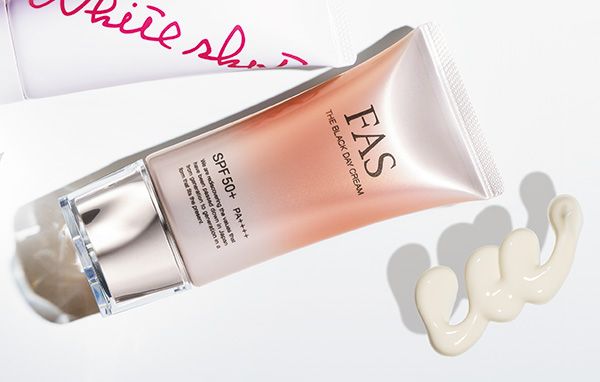 ザ ブラック デイ クリーム