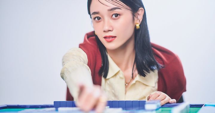 麻雀しているタレント、モデルの宮城舞さん