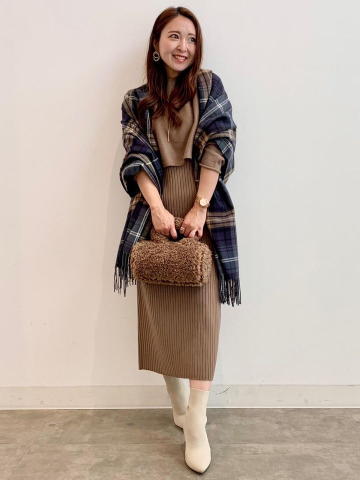 画像1: 出典：GU