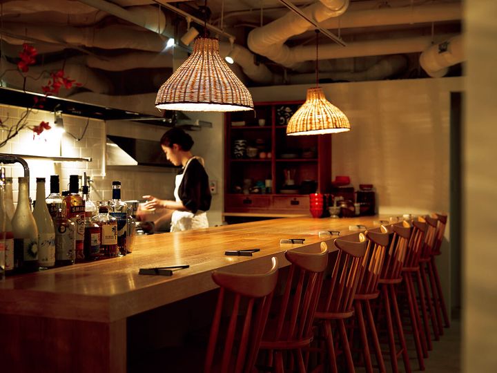 青山一丁目『FLO』の内観