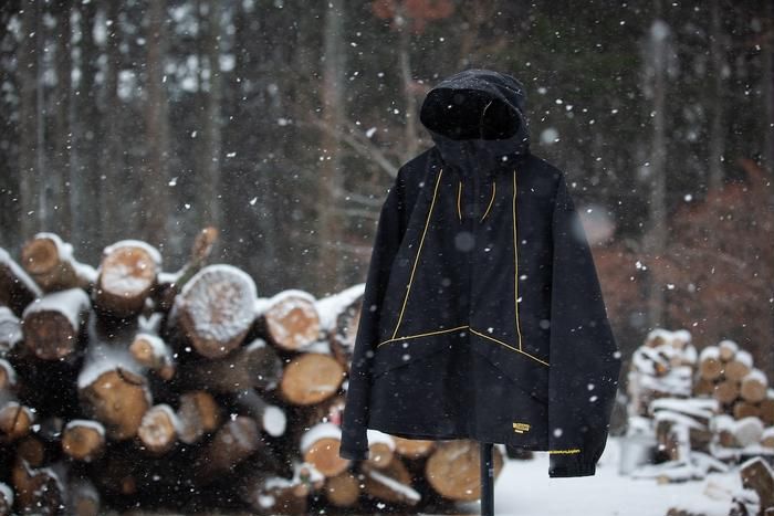  GRIP SWANY×atmos Ninja Tech Jacket(税込 26,400円)