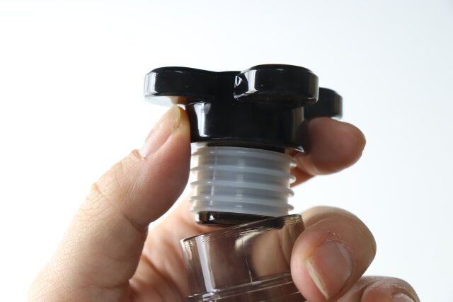 ダイソーのフタが取りやすいドリンクボトル（800mL）5