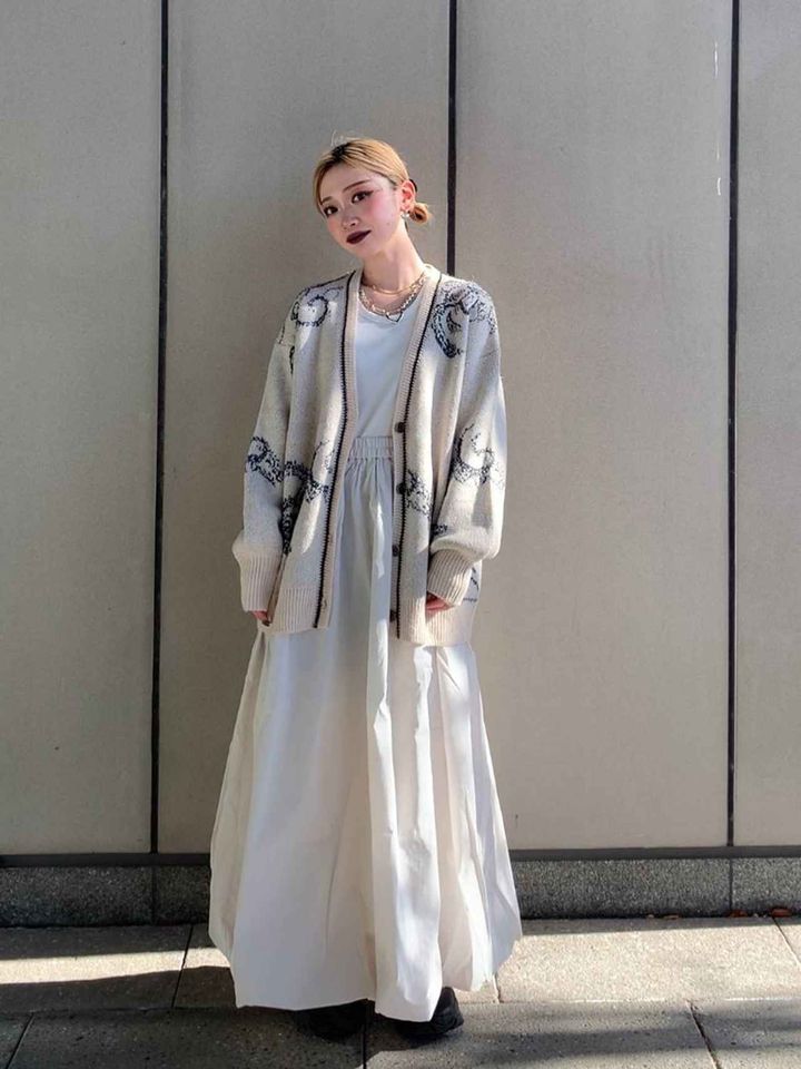 画像1: 出典：and ST