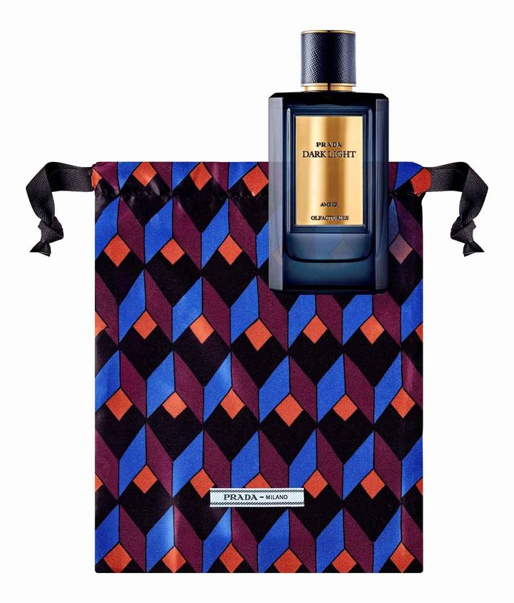 画像: 【PRADA BEAUTY】「プラダ オルファクトリー ダークライト アンバー オーデパルファム」 100mL ¥53,900（税込）