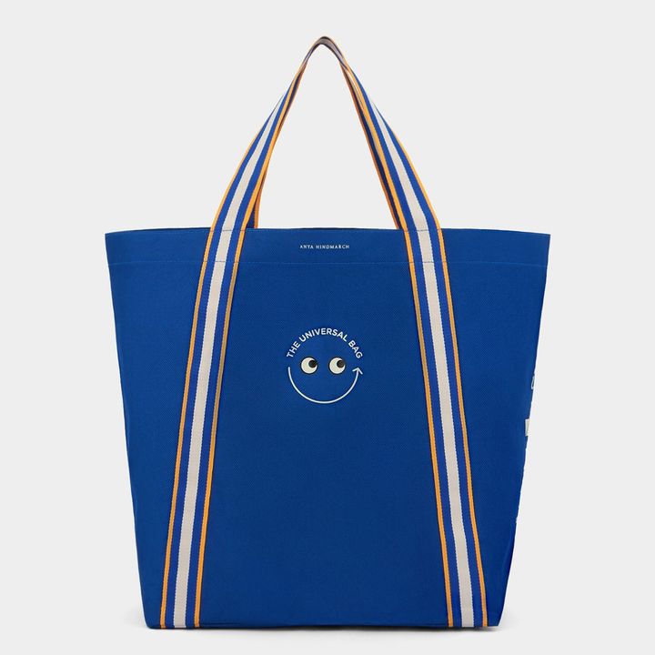 「ユニバーサルバッグ」フェアプライス ファイネスト 本体 H40cm ¥3,190／ANYA HINDMARCH（アニヤ・ハインドマーチ ジャパン）
