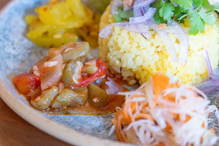沖縄以外ではなかなか味わうことのできない「ヘチマ」を使ったラタトゥイユ