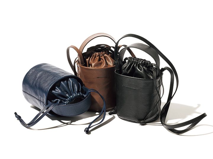 thehighlightsのショルダー付き巾着バッグ