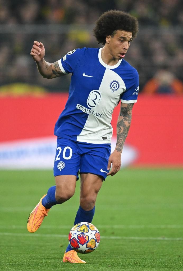 遠藤航も起死回生！「本職ボランチ」ながらセンターバックも高次元でこなす5名