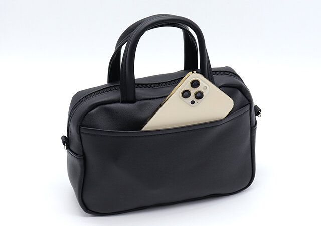 BRILMY ポーチがいらない ズボラに優しい ボストンバッグ BOOK デザイン付録 黒バッグ オープンポケット