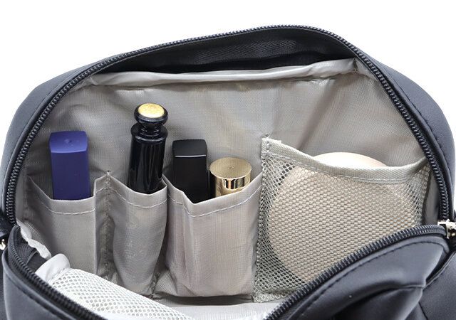 BRILMY ポーチがいらない ズボラに優しい ボストンバッグ BOOK デザイン付録 黒バッグ 内ポケット コスメ