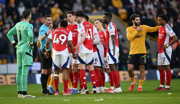 日本代表の同僚18歳、3番目に若い一発退場…「怒り心頭」と監督激怒