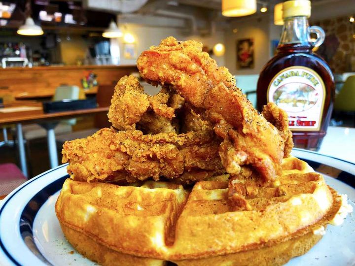 「ワッフルチキン」1518円