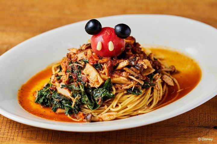 「まるごとトマトとチキン＆ケールのポモドーロスパゲッティーニ」2200円