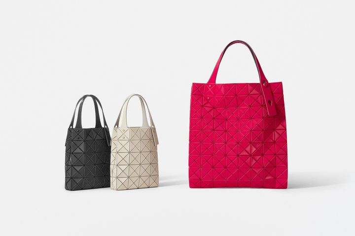 ミニ トートバッグ 本体H20cm ¥38,500 トートバッグ 本体H35.5cm ¥64,900