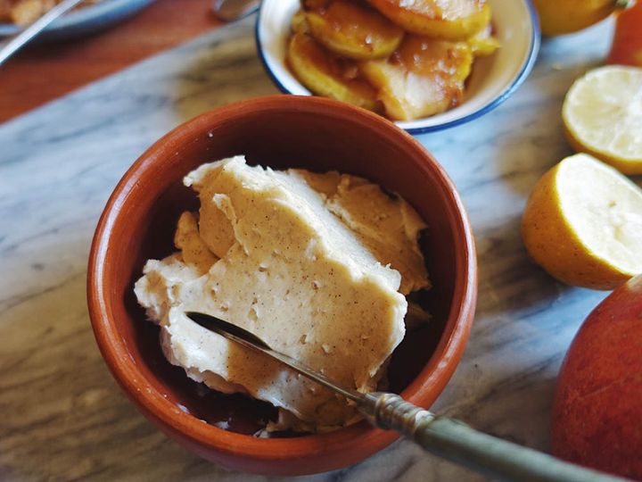 メープルカルダモンのホイップバター