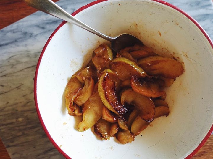 リンゴのソテー