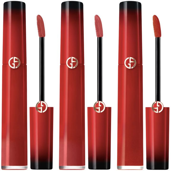 〈左から〉リップ マエストロ ＜パシオーネ＞ 214、321、405 P 各￥6,380（すべて1月31日より限定発売）