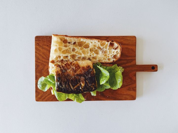 【お手軽で本格的】サババゲットサンドの作り方【パン好きなsumire.のバゲットサンドのレシピ vol.34 〜レシピで旅するヨーロッパ〜】