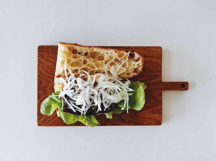 【お手軽で本格的】サババゲットサンドの作り方【パン好きなsumire.のバゲットサンドのレシピ vol.34 〜レシピで旅するヨーロッパ〜】