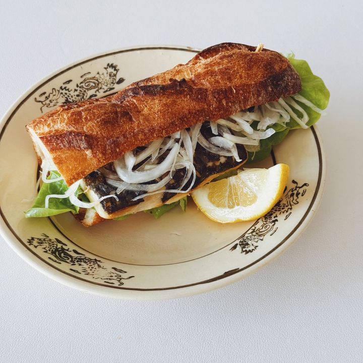 【お手軽で本格的】サババゲットサンドの作り方【パン好きなsumire.のバゲットサンドのレシピ vol.34 〜レシピで旅するヨーロッパ〜】