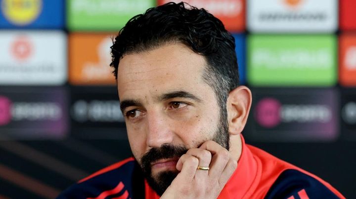 日本代表選手も指導した知将が苦しむ名門で自虐ジョーク「2か月で10歳年老いた」