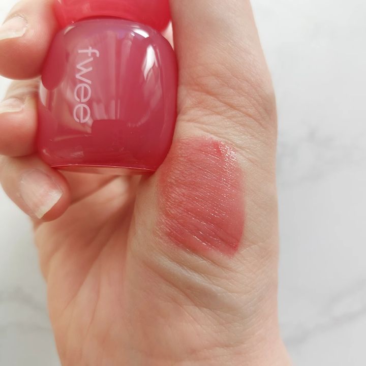 フィー ピンクオブセッションステイフィットティント ライチピンク