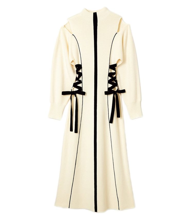 オープンショルダーワンピース