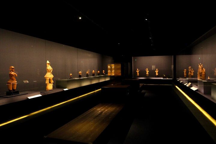 アート鑑賞後に庭園散策や足湯カフェでのんびりと♪ 箱根の森で安らぎのひとときを過ごせる「岡田美術館」