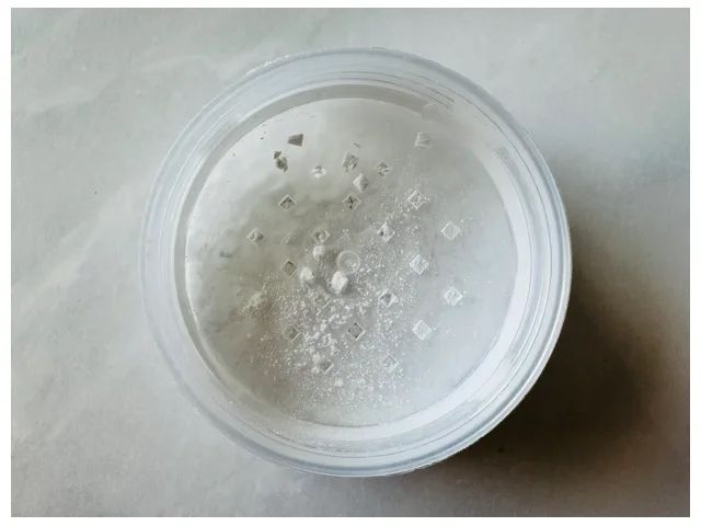 SUITS me フェイスパウダー スウォッチ