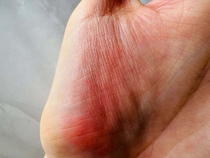 02 コーラルピンク スウォッチ