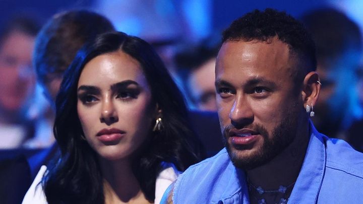 契約解除のネイマール、妻がサウジに惜別 「私たちの心に永遠に残る…」