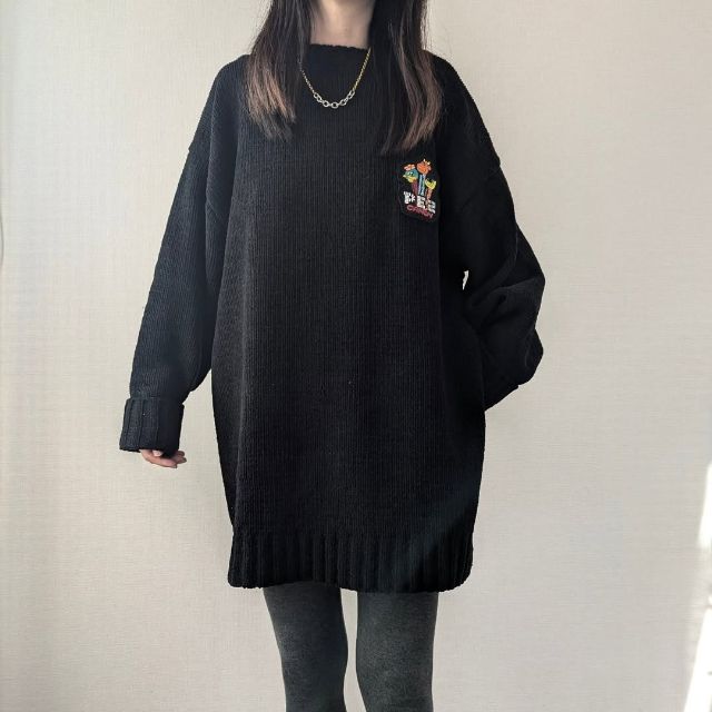 VEH※PEZニットPOを着たコーデ