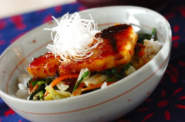 スタミナブリ照り丼