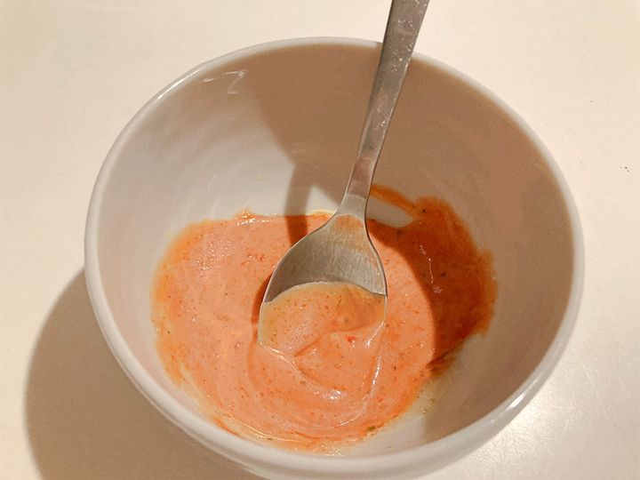 混ぜ終わったピザソース