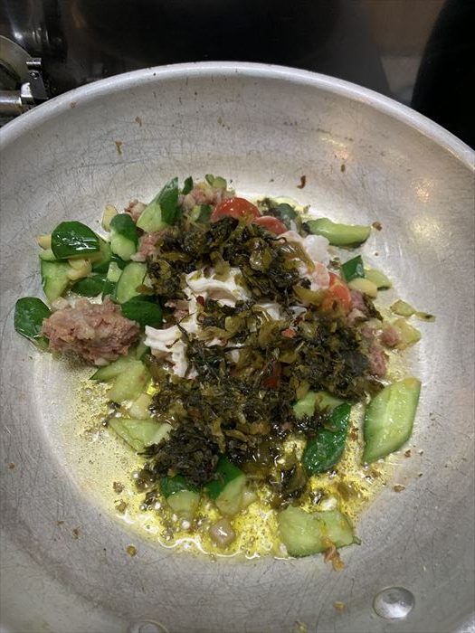 なかなかシュール。節分は、恵方に向かい黙って丸かぶり！ 恵方巻の余った具でスパゲッティも【我が家のごはん日記／はらぺこめがねのアトリエめし】の画像4