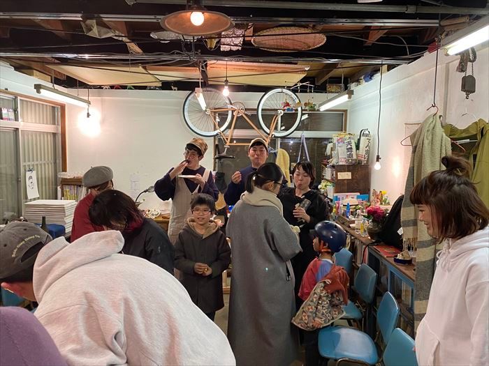 なかなかシュール。節分は、恵方に向かい黙って丸かぶり！ 恵方巻の余った具でスパゲッティも【我が家のごはん日記／はらぺこめがねのアトリエめし】の画像3