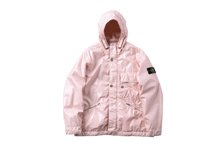 〈ストーンアイランド〉のフードブルゾン