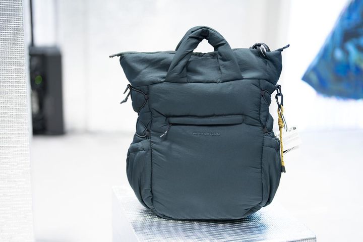 画像: 【and wander × ZARA】「キルティングバッグ」￥13,590（税込）