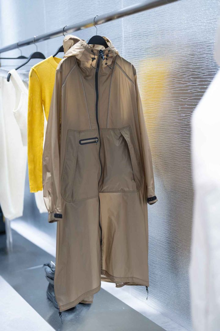 画像: 【and wander × ZARA】「ロング丈ジャケット」￥22,990（税込）