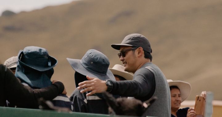 ペルーに暮らす生産者とコミュニケーションをとりながらプロジェクトを進める、弟の井上清史さん