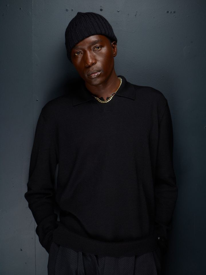 THE INOUE BROTHERS….が手がけるブラックアルパカの毛が使われた服